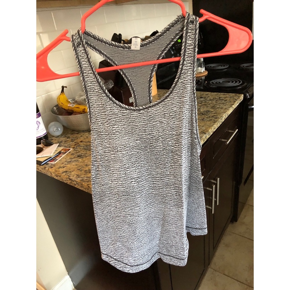 lululemon slightly cropped tank